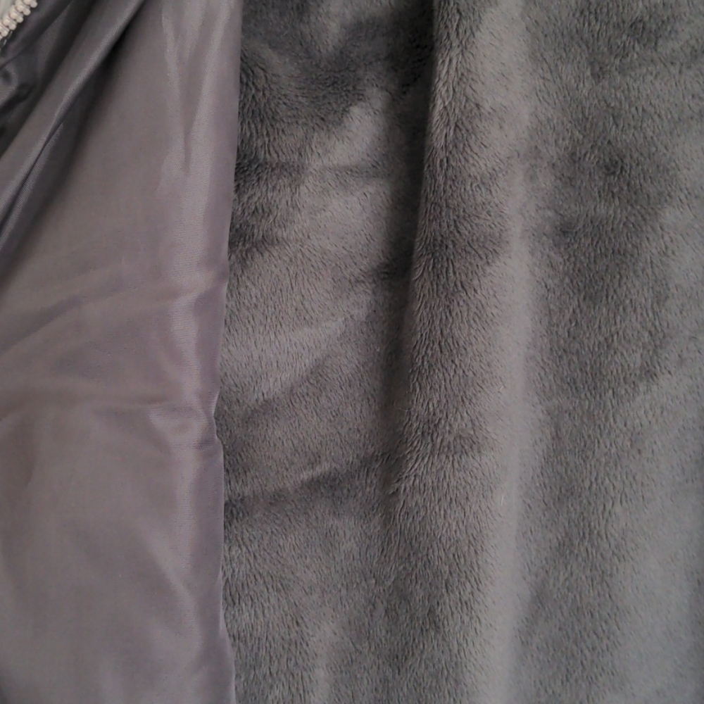 Below Zero Fleeced Line Jacked - image 2